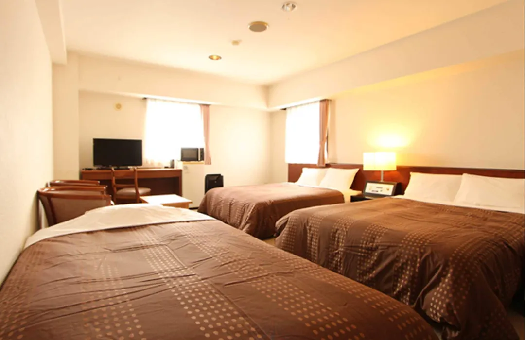 Hotel Livemax Budget Chitose-1